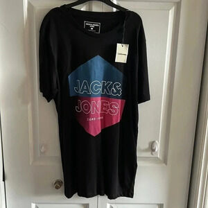 Jack& Jones t-shirt L. 100 % cotton ,Big colorblock print logo on  black shirt